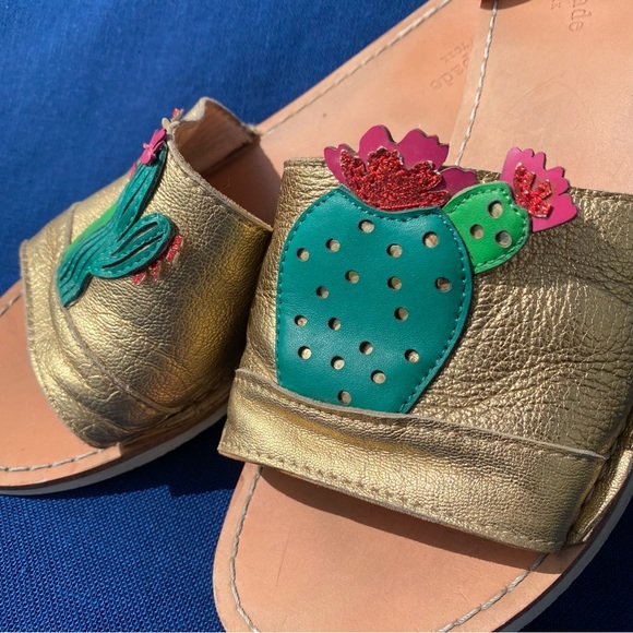 Kate Spade Cactus ๐ต Leather Slides - Picture 13 of 13
